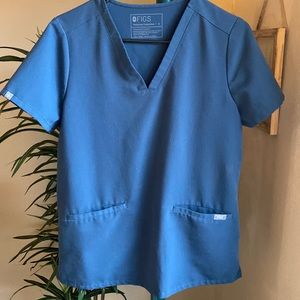 FIGS Dark Harbor Casma Scrub Top